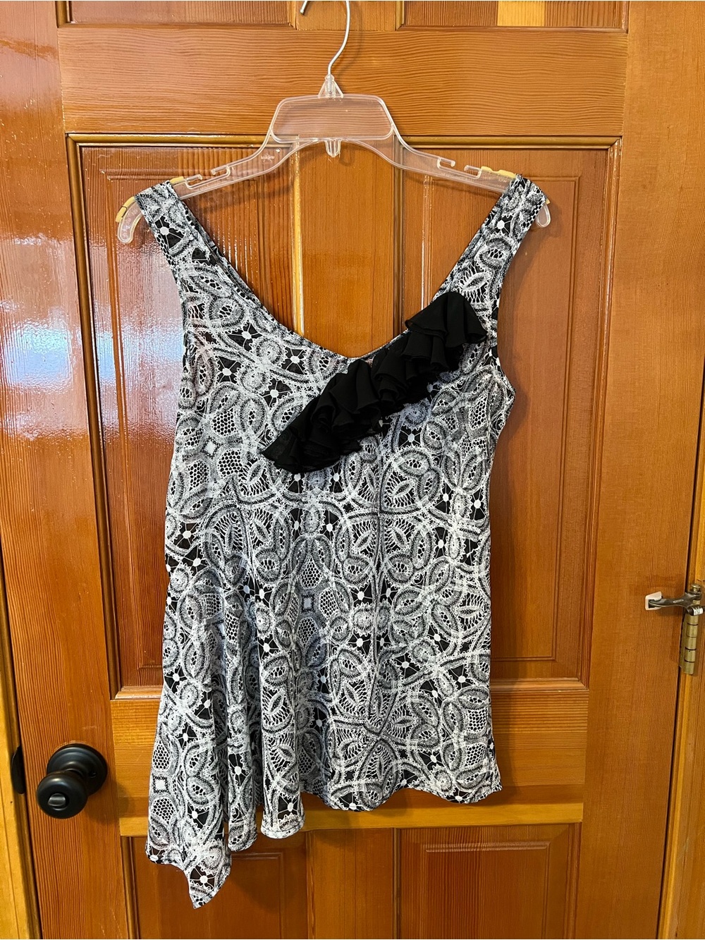 Express Black & White One-Shoulder Ruffle top